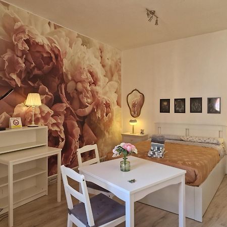 Casa Le Coccole Apartment ลีวอร์โน ภายนอก รูปภาพ