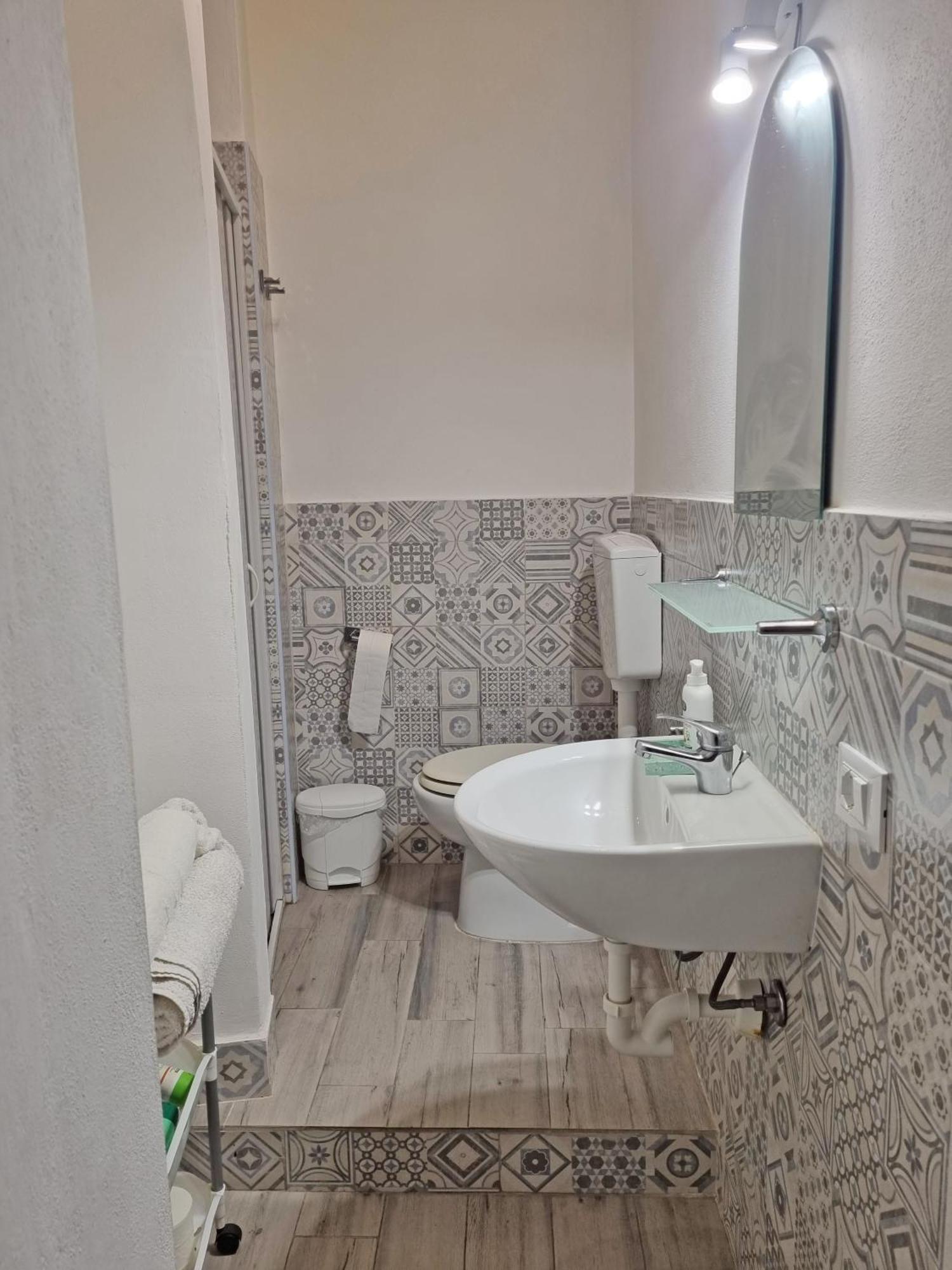 Casa Le Coccole Apartment ลีวอร์โน ภายนอก รูปภาพ