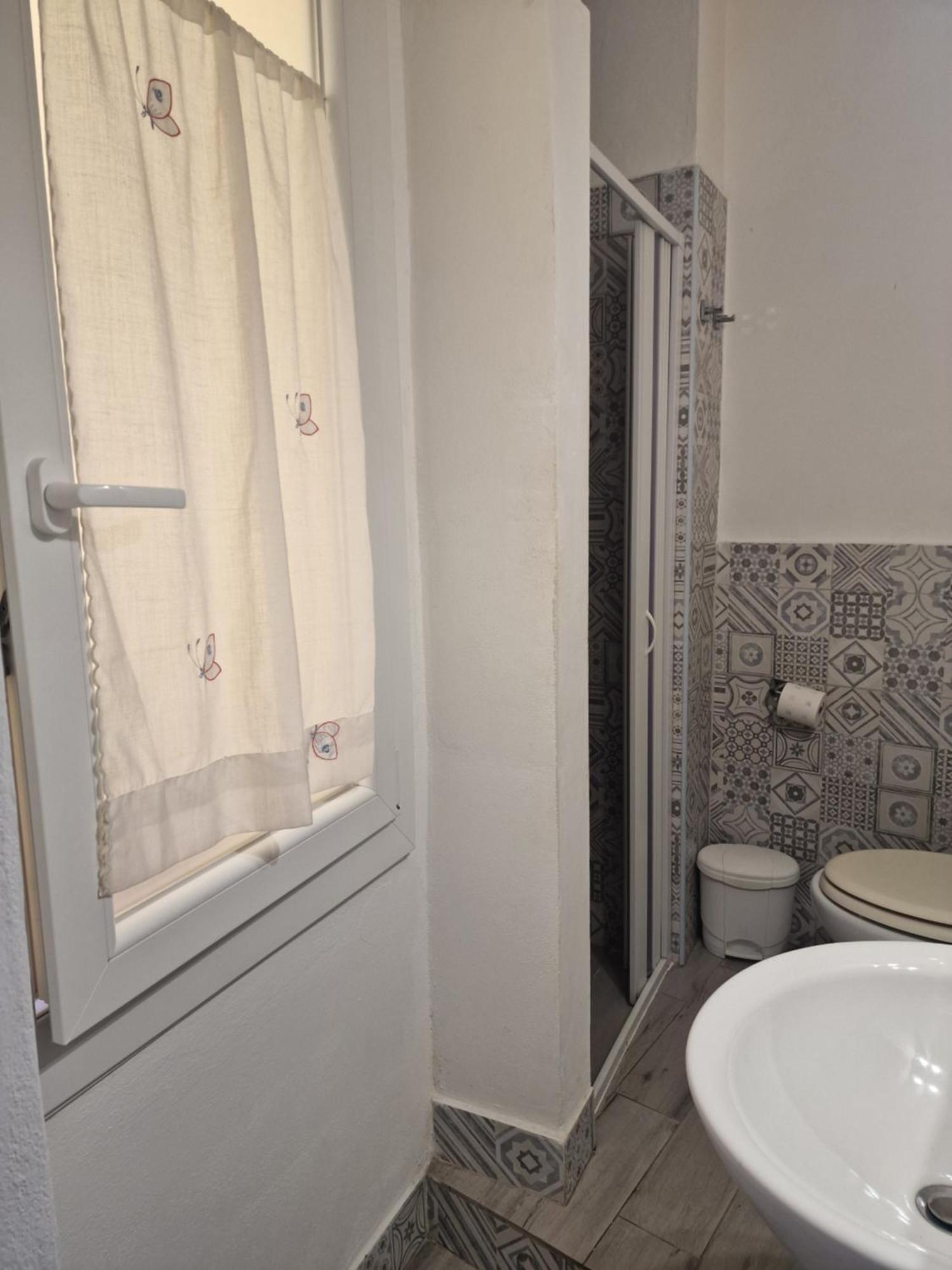 Casa Le Coccole Apartment ลีวอร์โน ภายนอก รูปภาพ
